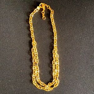 Talbots gold link necklace